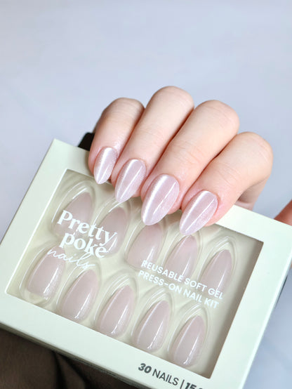 Halo White Nude Cateye In Short Almond (Press-On Nails)