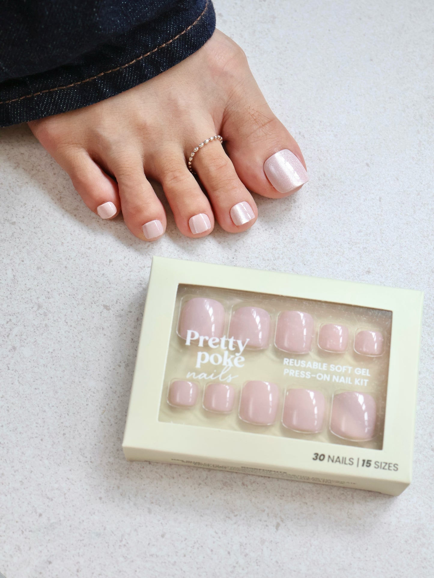 Champagne Pink Cateye (Press-On Pedicure)