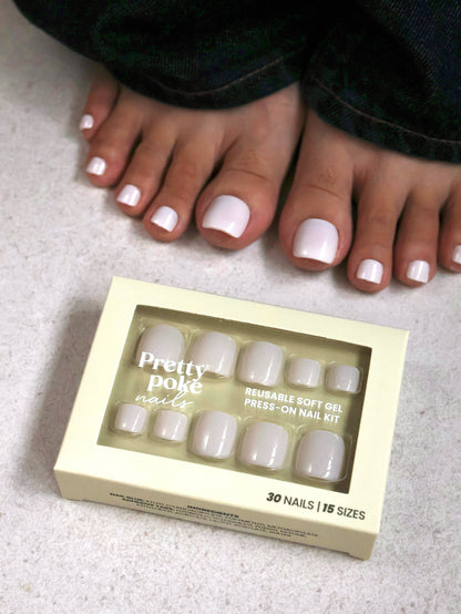 Cloud White Solid (Press-On Pedicure)